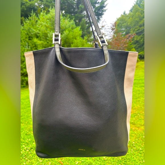 Furla- Authentic🍀 EUC Black and Tan Tote/Shoulder Bag - Picture 1 of 16
